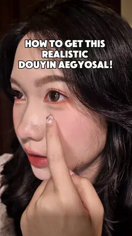 Harus sering dilatih cara ngeblend dan naroh produknyaa. Buat kalian yg gk cocok pake aegyosal jgn dipaksain yaa karna bentuk mata orang kan beda-bedaa jadi sesuain sama muka masing-masing ajaa #aegyosal#makeuptutorial#douyinmakeup 