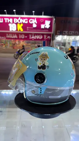Nón bảo hiểm fullface cho trẻ em từ 5t trở lên nhiều tem lựa #nonbaohiem #viraltiktok #xuhuongtiktok #nonbaohiemchobe #mevabe #xuhuong #thoitrang #thoitrang 