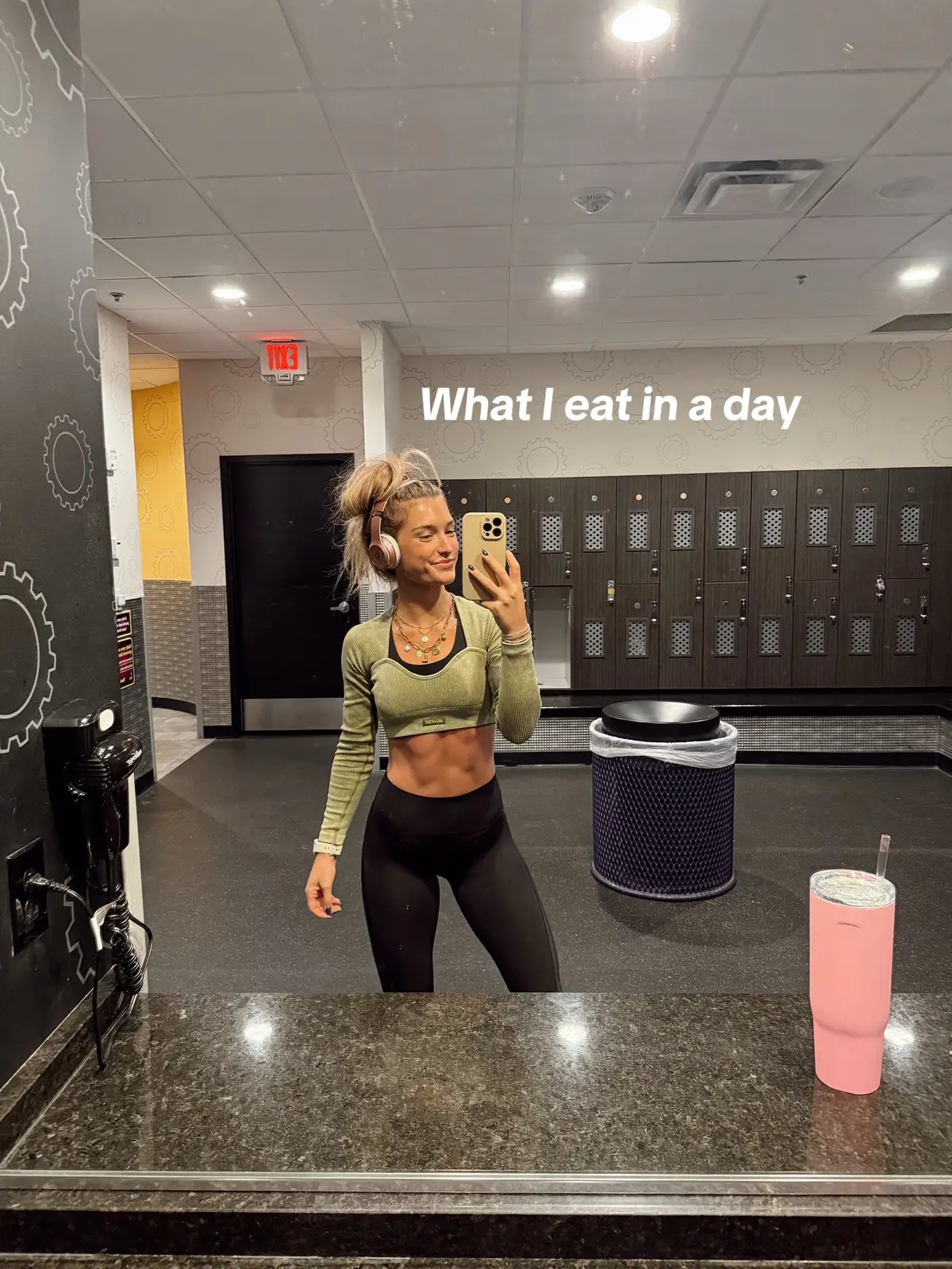 What I eat in a day protein focused / mainly Whole Foods focused 🤠  #protein #lowcalorie #healthyrecipes #highprotein #highproteinmeals #healthyliving #proteinfood #whatieatinaday 