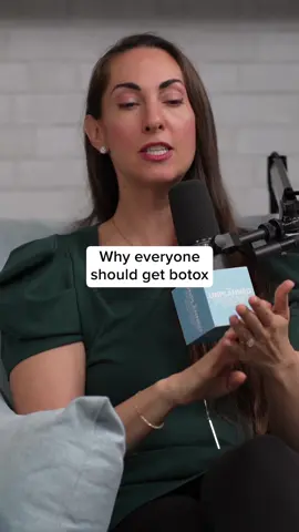 Body language expert: This kills your marriage & warning signs you shouldn’t ignore | Out NOW! #unplannedpodcast @matt_and_abby @vvanedwards