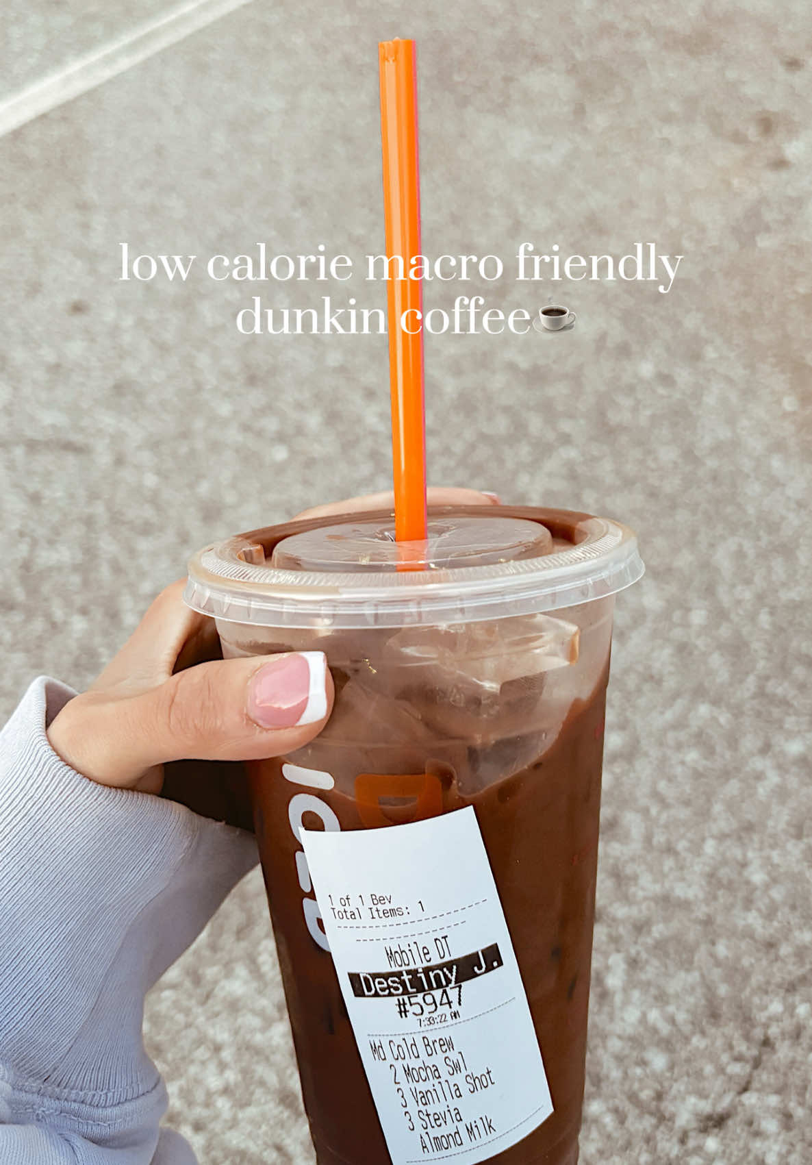 delicious low calorie macro-friendly dunkin coffee! it is approximately 145 cals, dairy free, and so so good. #creatorsearchinsights #macrofriendly #dunkin #lowcaloriecoffee #icedcoffee 