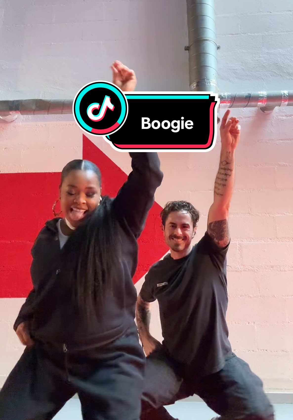 A Little boogie with #nicoarchambault ☺️ #boogie #boogiechallenge 