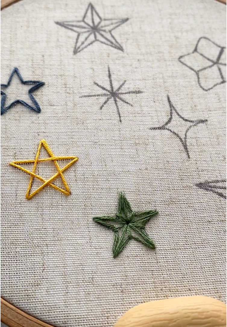 Different ways to stitch a star 🌟 Part 4 . . #handembroidery #embroidery #stitch #embroiderytutorial #bordado #bordados #embroideryart #embroideryforbeginners #embroideryforbeginners #hoopart #embroideryseymia #crafts 
