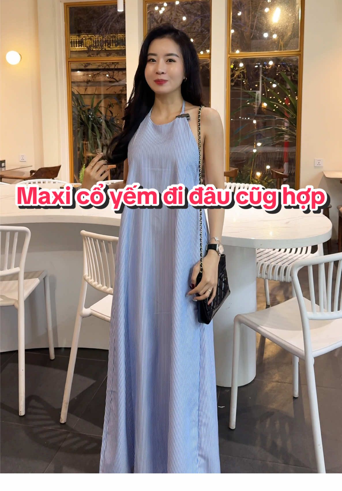 Đi loang quanh cf cũng xinh , đi biển càng đẹp nha 😍#thaothanhthat99 #xhtiktok #vaydibien #vaymaxi #vayhaiday #vaycoyem #vayyem #setvay #vaydibien #maxidibien #hangboutique 