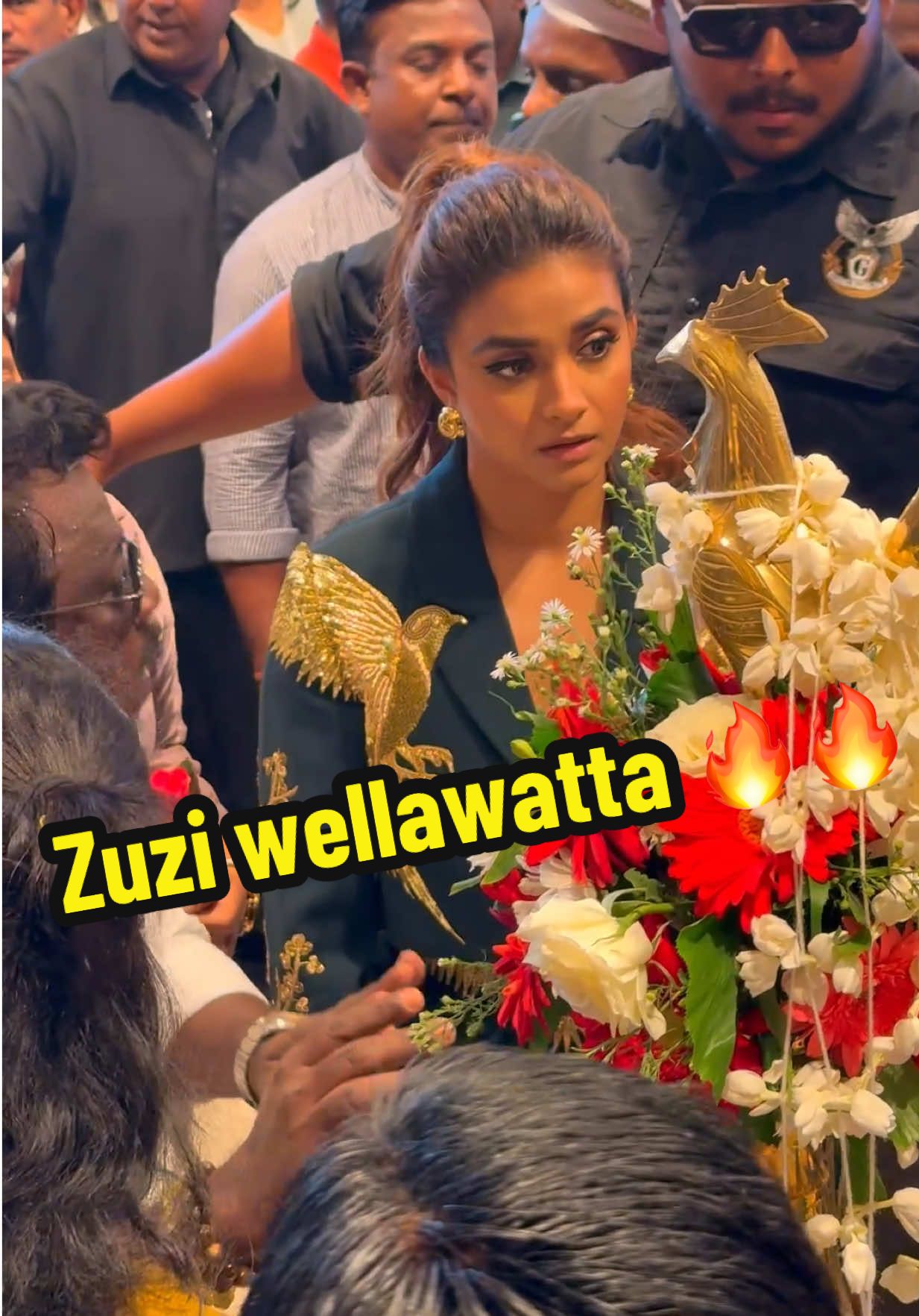 Keerthi Suresh in Wellawatta for @ZUZI - The Clothing Store Wellawatta Showroom opening 🙌🏻🔥 Visit them and enjoy their large variety of collections ✨ . . . [zuzi, keerthi suresh, fashion, clothing ] . . #zuzi #wellawatta #clothing #fashion #OOTD #aadil #aadilosman #choonaavitu #keerthisuresh #TikTokTainment #TikTokVlog #discoverwithtiktok 