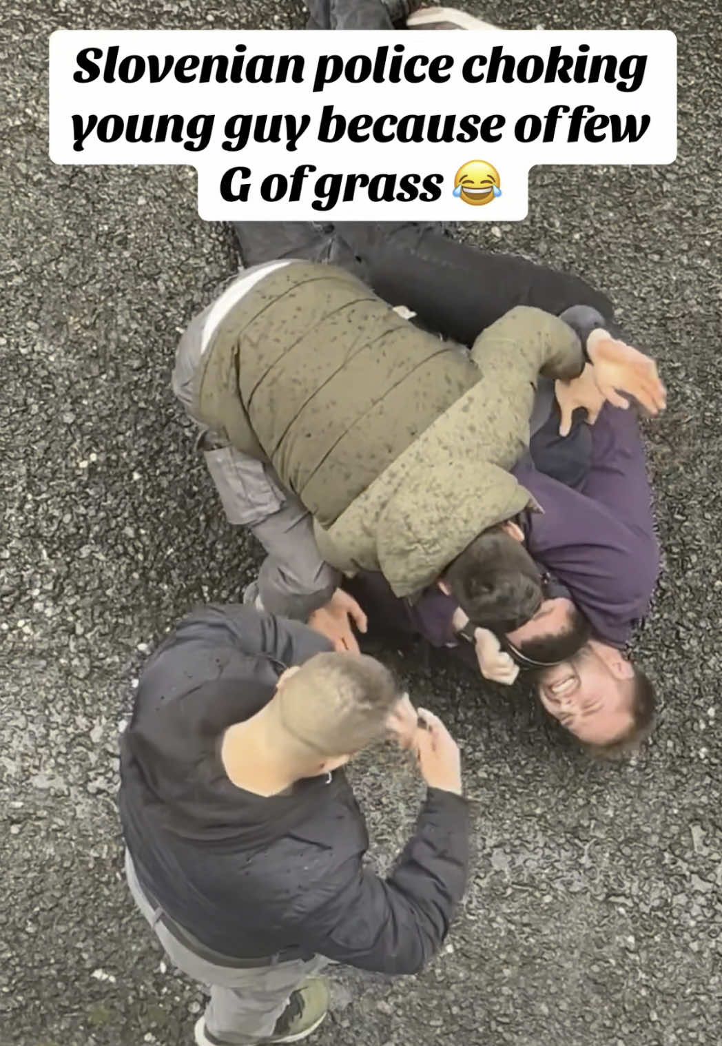 Slovenian police arresting young guy for few g of grass and than selfharming his hand for few days off from work 😂 #slovenskapolicija #slovenianpolice #police #badcop 