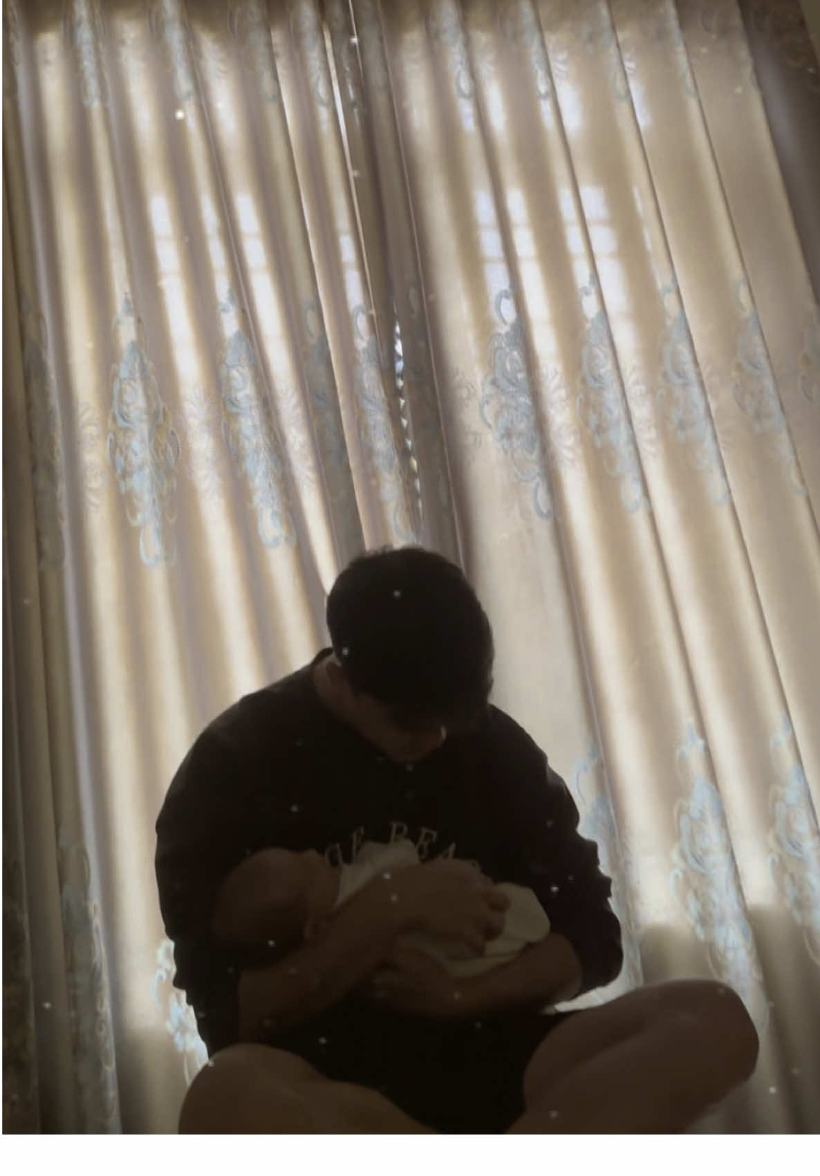 Em cho bố mẹ một gia đình, bố mẹ sẽ khiến nó trở nên hạnh phúc! ❤️ #family #baby #happy #binyeu 