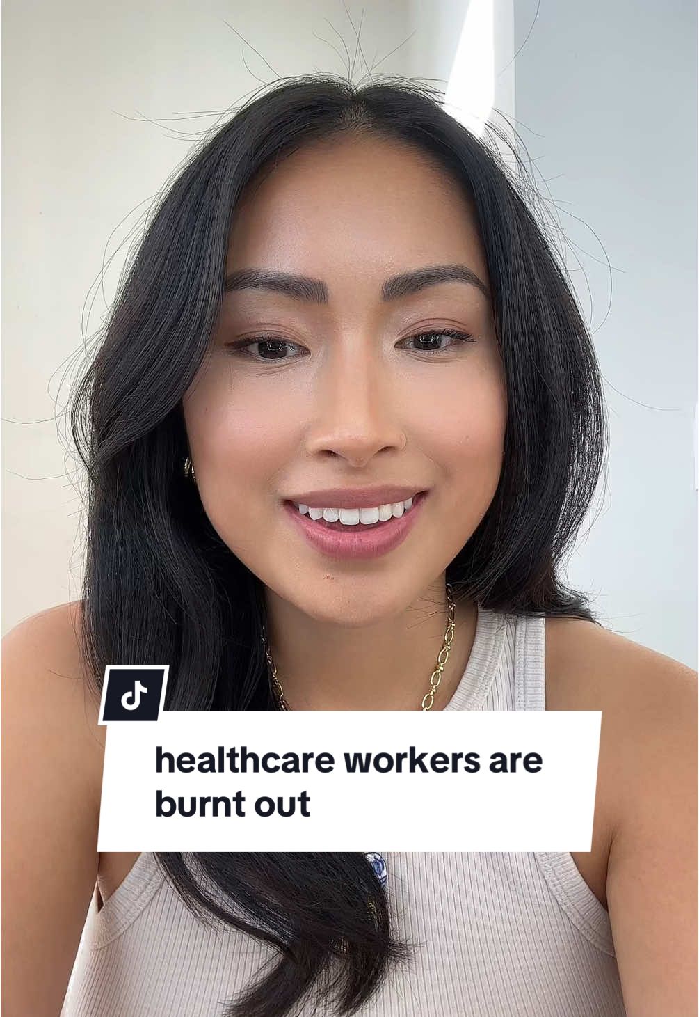 health workers are quiet quitting #burnout #healthcare #healthcareworker #nurse #nursing #healthcareprovider #doctorsoftiktok #nursingschool #healthinsurance 