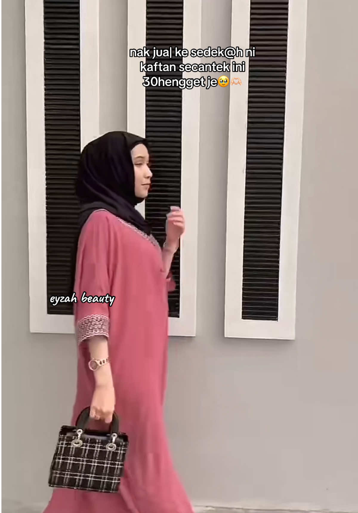 pakai safiyya kaftan ni syantik jugak kan raya nanti 🥰 pakai pergi iftar pun heloksss ni🫶🏻