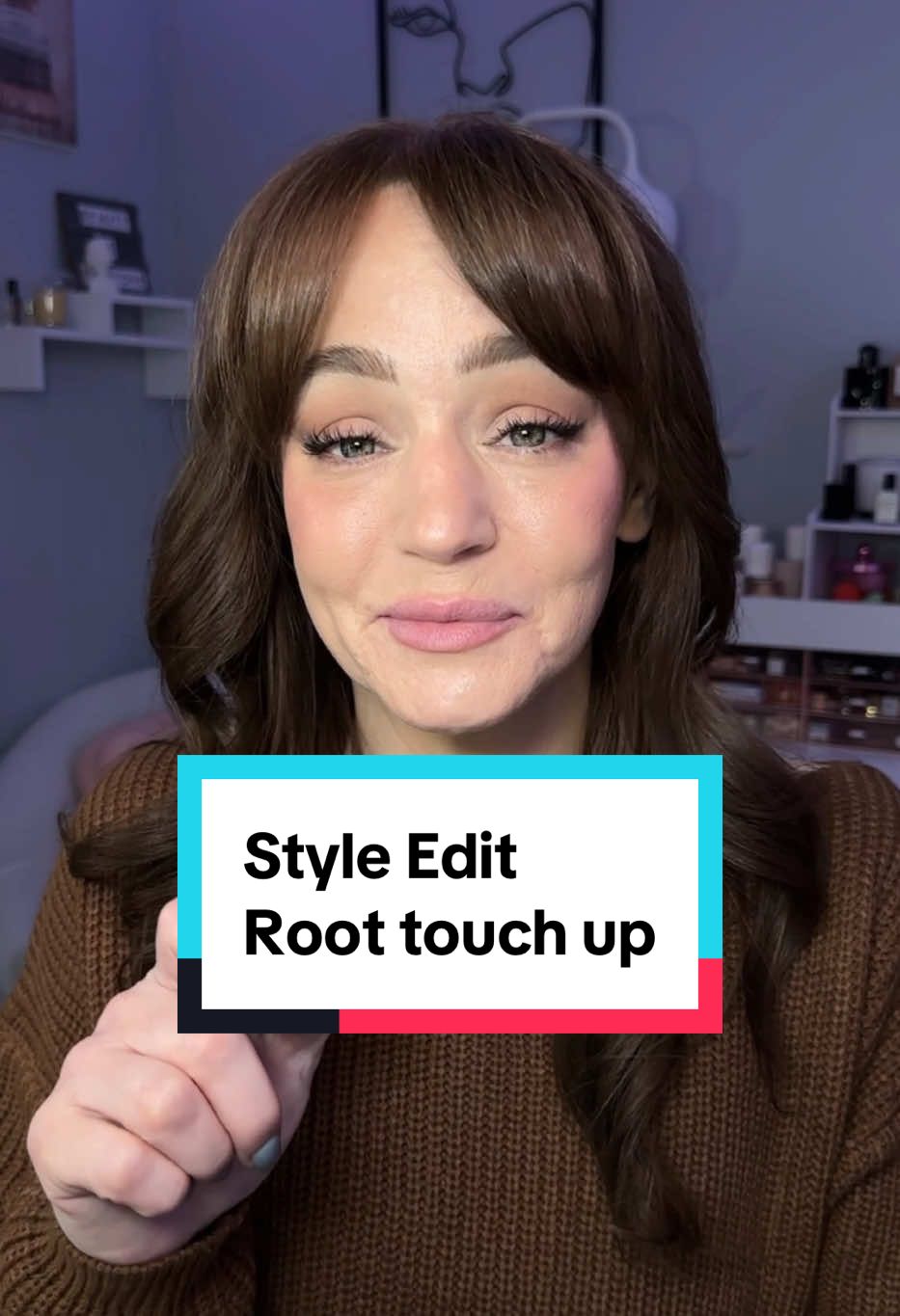 #creatorsearchinsights Greys peeking through but no time for the salon?  @STYLE EDIT HAIR INC Root Touch Up Powder is a lifesaver! It blends seamlessly, stays put through sweat and wind, and washes out when you’re ready. Plus, the built-in sponge makes touch-ups so easy. Perfect for in-between color appointments!  #RootTouchUp #GrayHairCoverage #SalonFresh #Styleedit #roots #springtok #tiktokshopspringglowup  #hairtok 