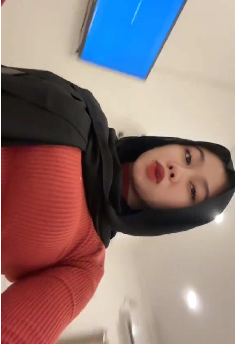 Apanya yg gede? #fypシ゚viral #fypage #jilbabhits #Liveaddict #AddictLive #jilbabsekolah #jilbabcantik #jilbabers #jilbabtiktok #jilbabterbaru #jilbabrajut #jilbabgede #jilbabkekinian #rajutketat #hijabtobrut #dressrajutketat #fypシ #foryoupage #jilbab #livertobrut #tobrutbaik #tiktokhijab #livejilbab #livehijab #liveforthechallenge #live #hijabsekolah #bocilbarbar #bocilhijab #hijabitiktok #hijabrajut #hijabmenonjol #hijabkethijabcrt #hijabsma #bahancrt #hijabtobrutal💦 #hijabtobrut #hijabboba #jillbobs #hijabmalay #hijabindonesia #hijabindo #fyppppppppppppppppppppppp #fypdongggggggg #foryoupage #foryourpage #foryoupage❤️❤️ #yasminvelya #hijabgym #gym #GymTok #gymmotivation #hijabgymoutfit #niswahbm #yayaarasyid #nadyavittt #alyajelita