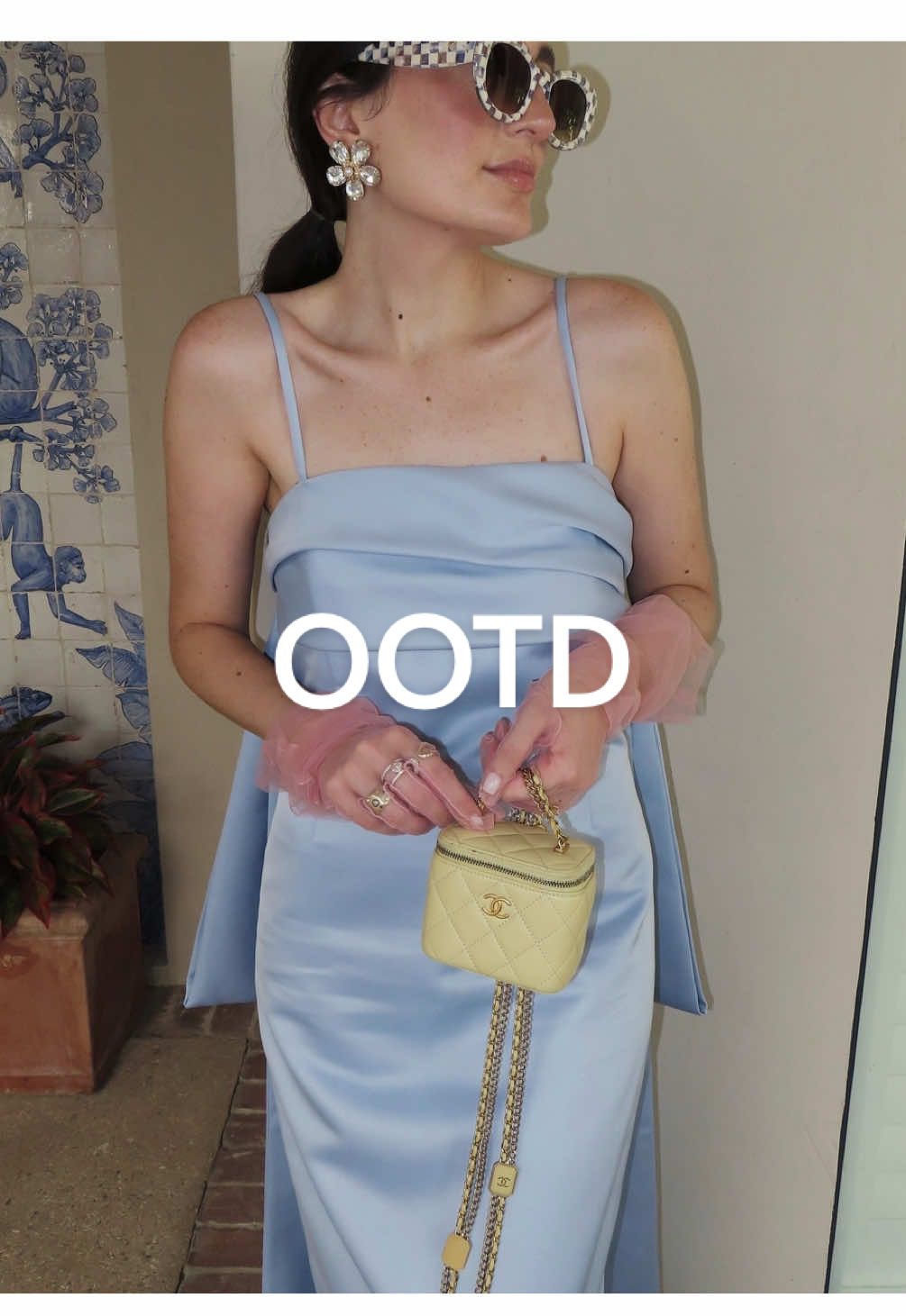 But can we talk about this dress? #OOTD #dresstoimpress #fashiontiktok #fashionhacks #fy 