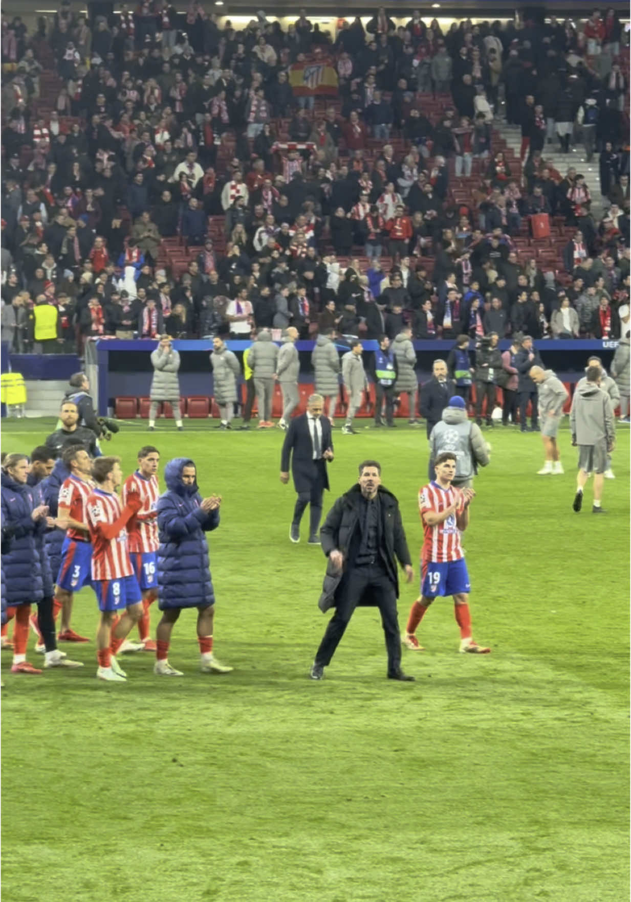 Simeone tras perder contra el Real Madrid en Champions League 👏 #atleticodemadrid #simeone #championsleague #madrid #atletico 