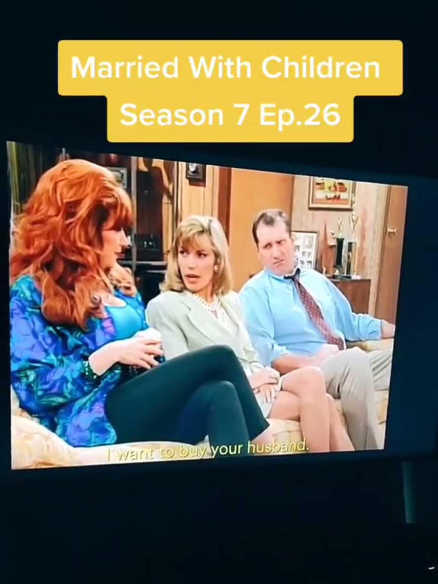 this was an amazing #tvshow #marriedwithchildren #90sthrowback #albundy #90stv 