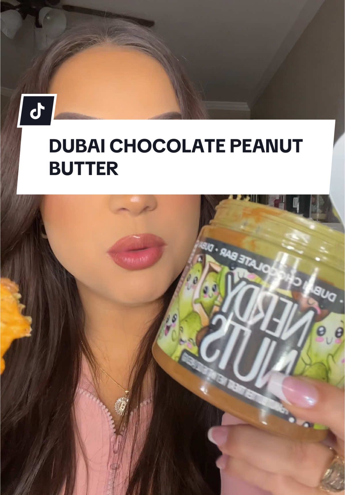 YOU NEED TO TRY THIS!! @Nerdy Nuts Shop outdid themselves, so good!!! #nerdynuts #dubaichocolate #foodtiktok #dubaipeanutbutter #spotlightfinds 