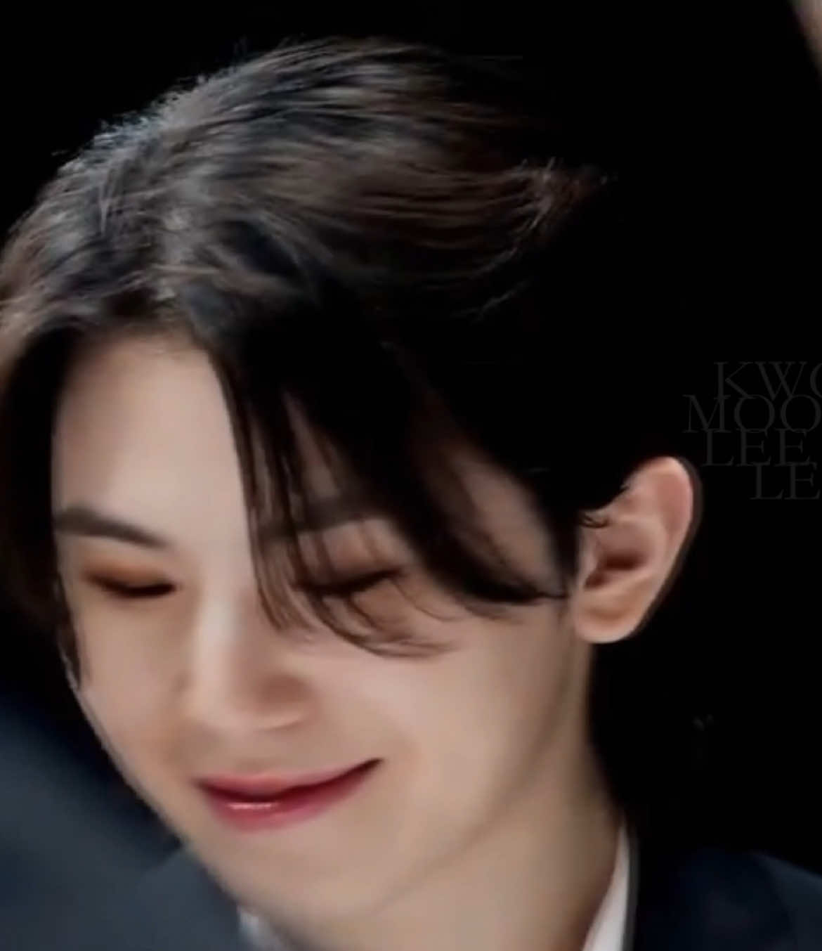 lets go penyondol joshua 🥰🙏🏼 + this song lives in my head rent free #SEVENTEEN #kpopfyp #fypシ゚ #carat #seventeen17_official #pledis_17 #saythename_17 #foryou #scoups #jeonghan #joshua #jun #hoshi #wonwoo #woozi #dokyeom #mingyu #the8 #vernon #seungkwan #dino @SEVENTEEN 