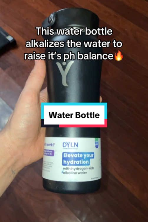 This water bottle makes my water taste so much better and it alkalizes my water 💦  #waterbottle #hydrogenwater #alkalized #hydrate #hydration 