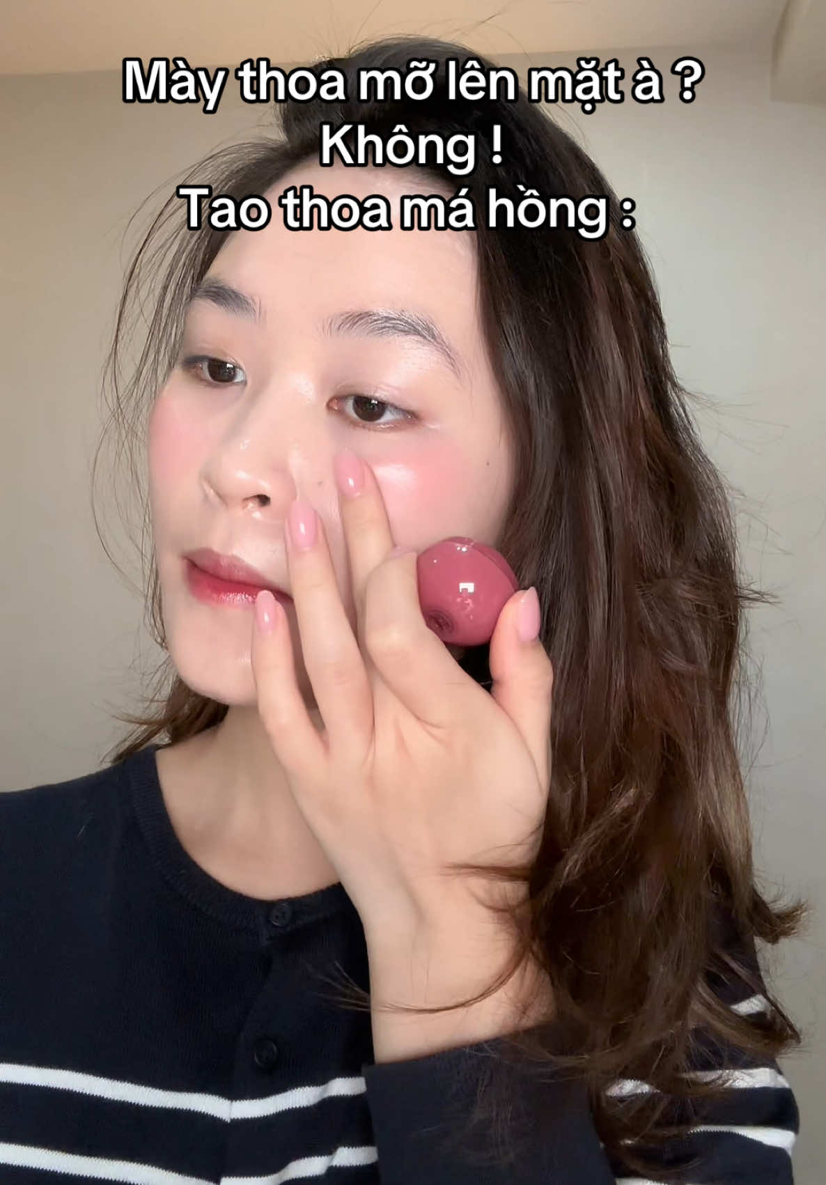 Ngày lăn chục lần 🤩mặt phải bóng nhẫ.y mới chịu😬😝😂#rinabeauty #lamdep #makeup #makeuptutorial #skincare #trending #trend #viral #skincaretips #xuhuong #beauty #xuhuongtiktok #viralvideo #blush 