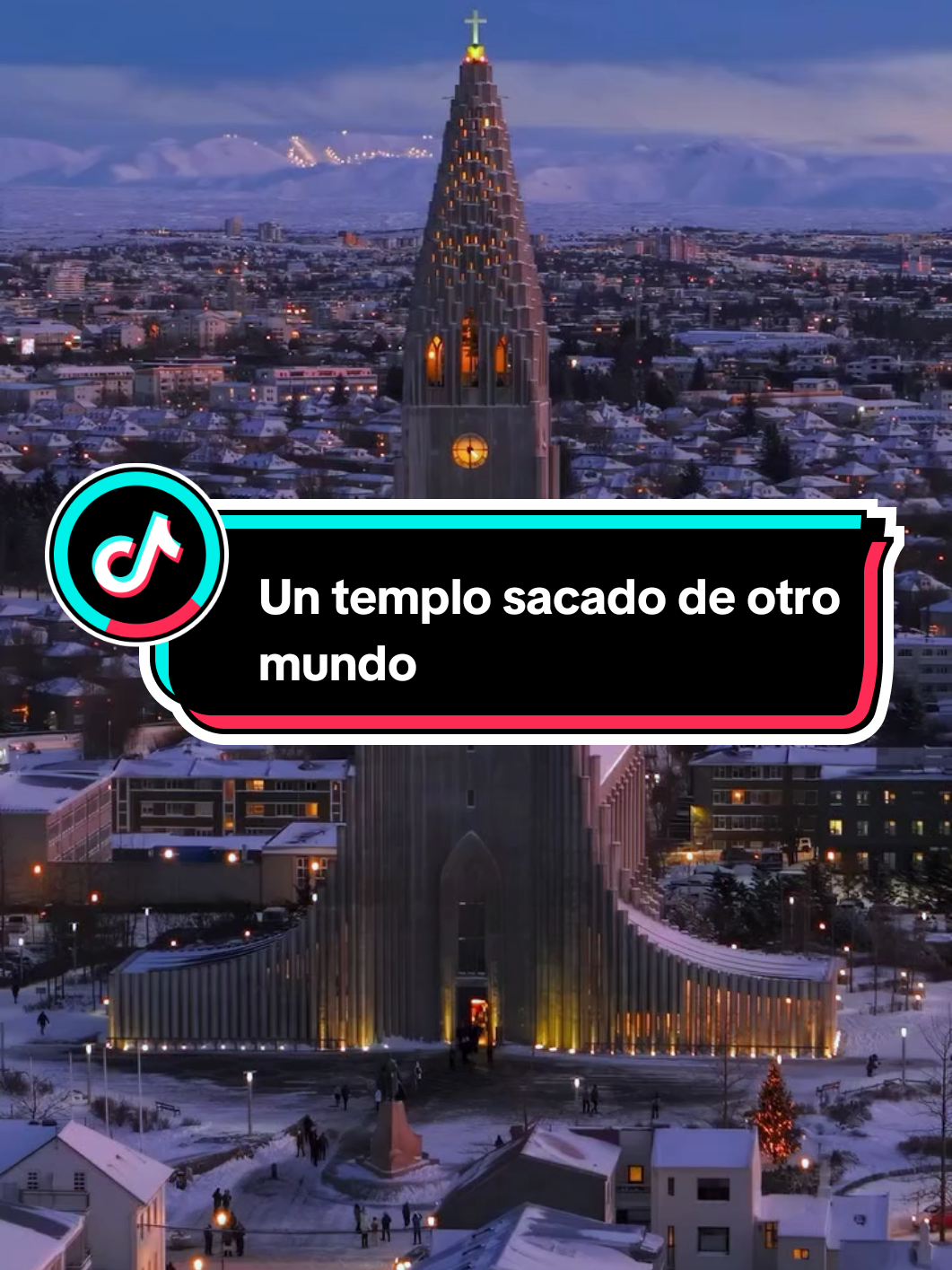 La Hallgrímskirkja es la iglesia más alta de Islandia y uno de los íconos de Reikiavik. Su diseño, inspirado en las formaciones de lava volcánica, la hace única en el mundo. Desde su torre, ofrece vistas panorámicas espectaculares de la ciudad. En su interior, destaca un majestuoso órgano de más de 5.000 tubos. Frente a la iglesia, la estatua de Leif Eriksson recuerda la herencia vikinga de Islandia. #Hallgrimskirkja #reykjavik #islandia #iglecia #church #travel #tiktoktravel #traveling #traveltiktok #esim #mochileros #europe #europa #eurotrip #trip #viajeros #traveler 