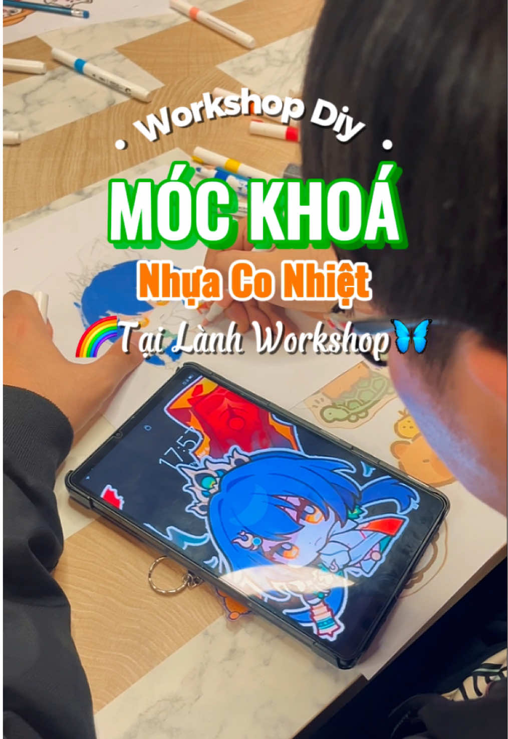 Báo động!! Lớp workshop móc khoá nhựa co nhiệt siêu hot, hội chị e bạn dì đang đổ bộ tại Lành Workshop nèee 😱😱 #workshophandmade #DIY #relax #mockhoacute #meve #anime #lanhworkshop #workshopsaigon #fypシ゚ 