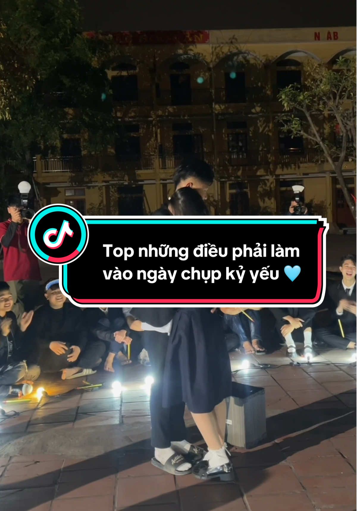 Top những điều được mong chờ nhất mỗi dịp kỷ yếu, TOP 1 ➡️….  #ssstudio #xuhuong #kyyeu #kyyeuthanhxuan #yearbook #chupanhkyyeudep #kyyeucapba #studiokyyeu #studiokyyeu #trending #fyp #viral #thanhxuan 