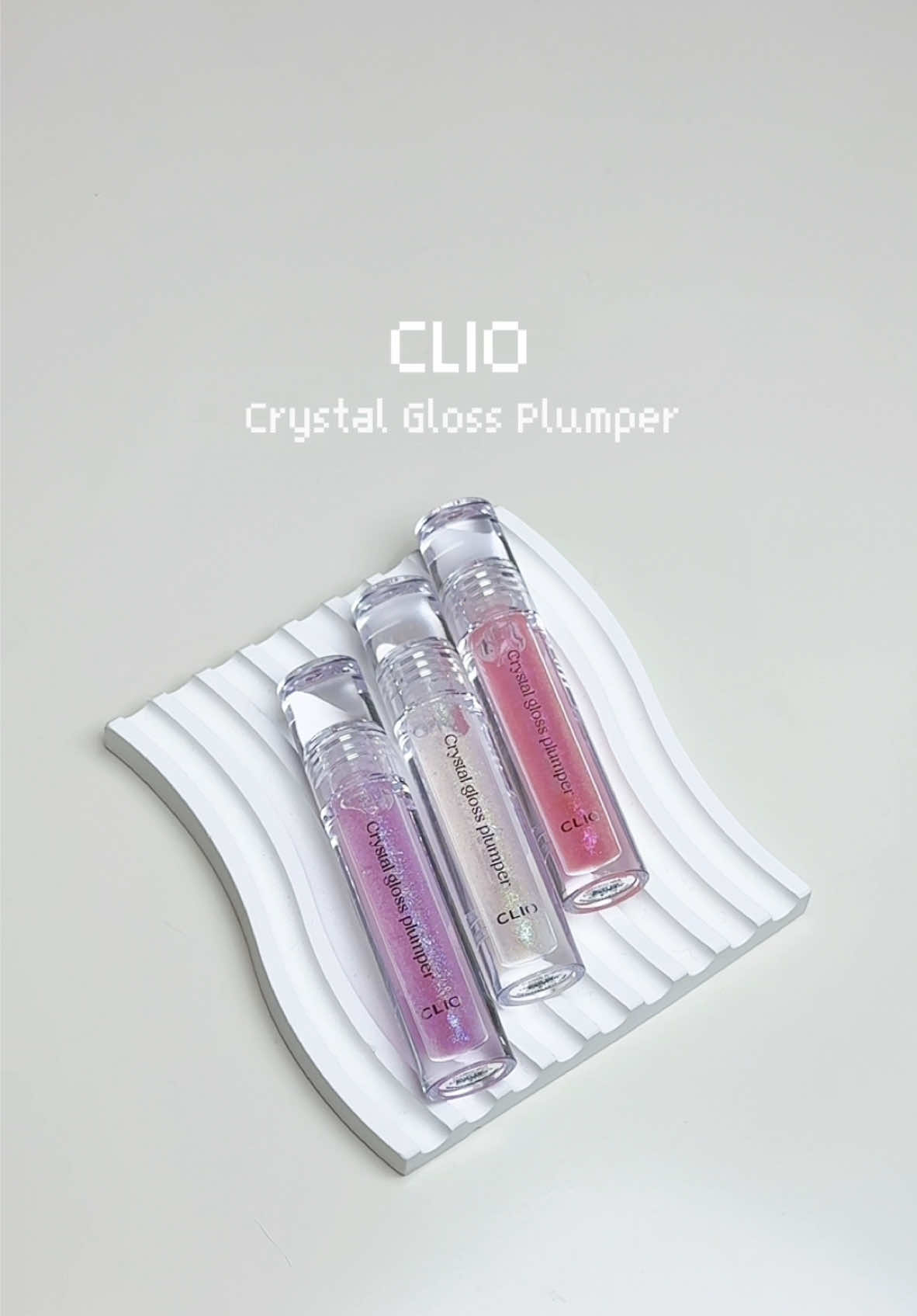 Son bóng gì chưa mấy người đẹp ơiii, tậu ngay em #Clio Crystal Gloss Plumper về ngay đội mình đi ạaa 🌷 @클리오 찐 @Clio_vietnam  #xh #reviewlamdep #beautytips #makeup #kbeauty #makeup #TikTokBeauty #tiktokviralvideo #gloss #glossylips #fypシ゚ 