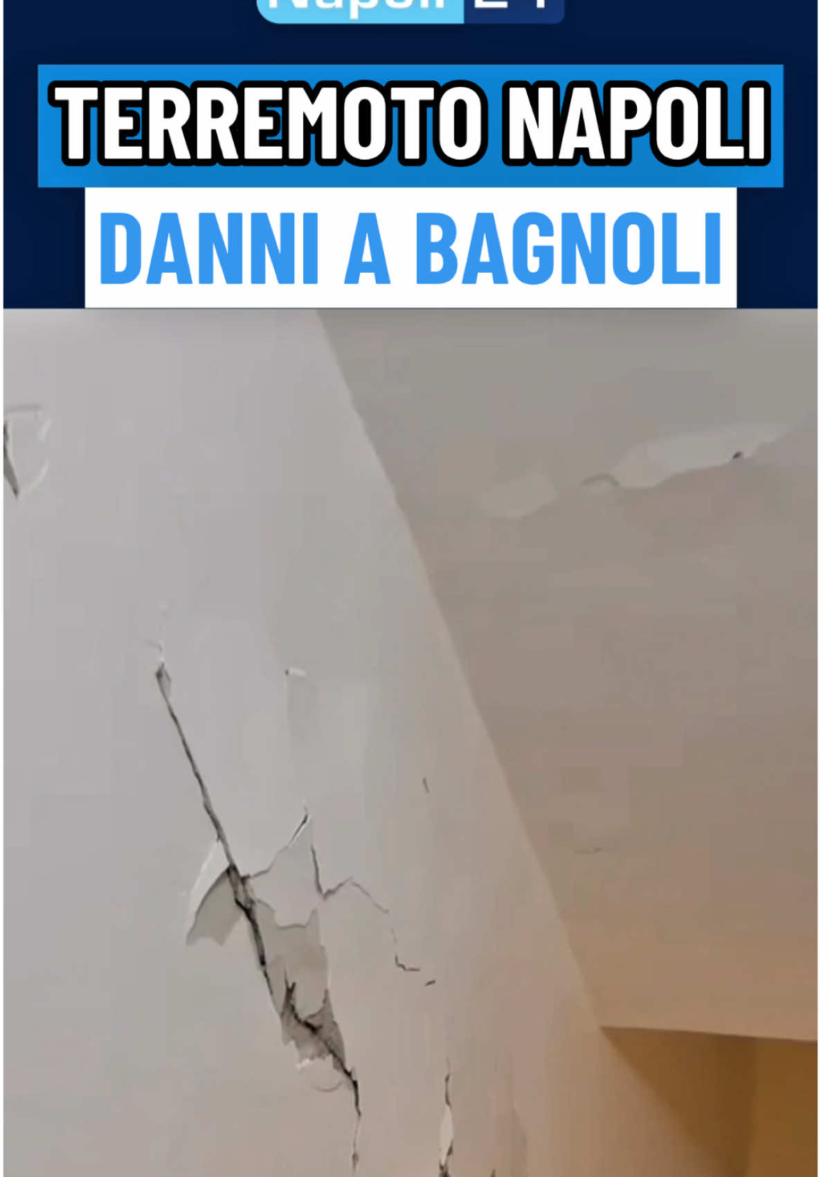 🔴 La forte scossa di #terremoto ai Campi Flegrei di stanotte, o più precisamente all’1.25 di oggi, giovedì 13 marzo, è stata percepita distintamente in tutta #Napoli e diverse zone limitrofe. Oltre ad un solaio crollato a #Pozzuoli, sono stati registrati danni anche a #Bagnoli, come, ad esempio, si può notare in questo video inviato da un nostro follower. #CalcioNapoli24 