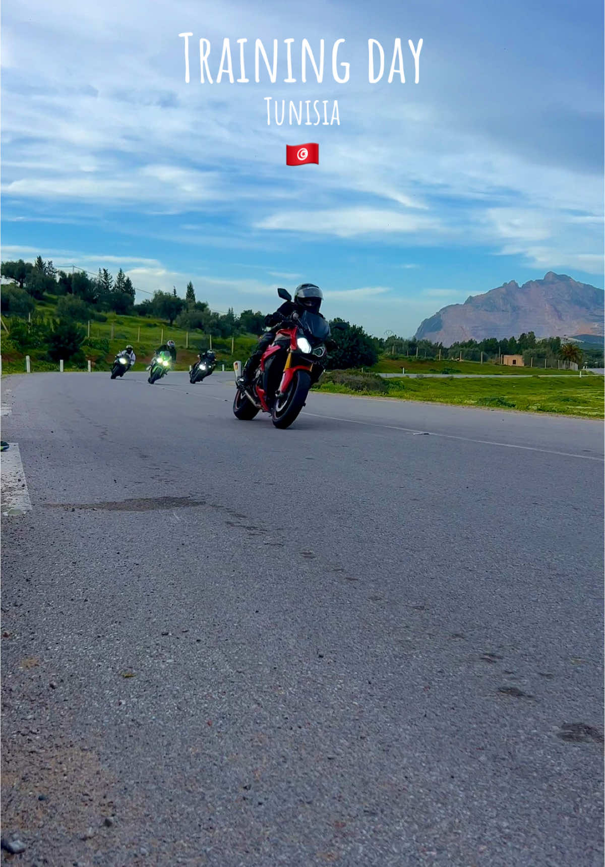 Training day 🤌🏍️🇹🇳💯#dhekrachihaoui #tunisia #moto #bikers 