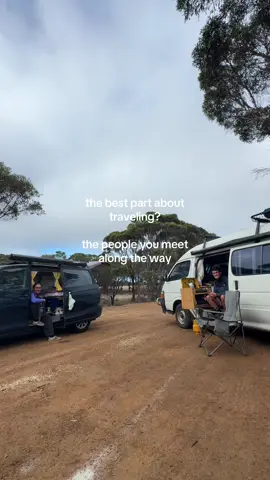 travel friends are the best of friends <3 #traveldiary #travelaustralia #vanlife #westernaustralia #esperance 