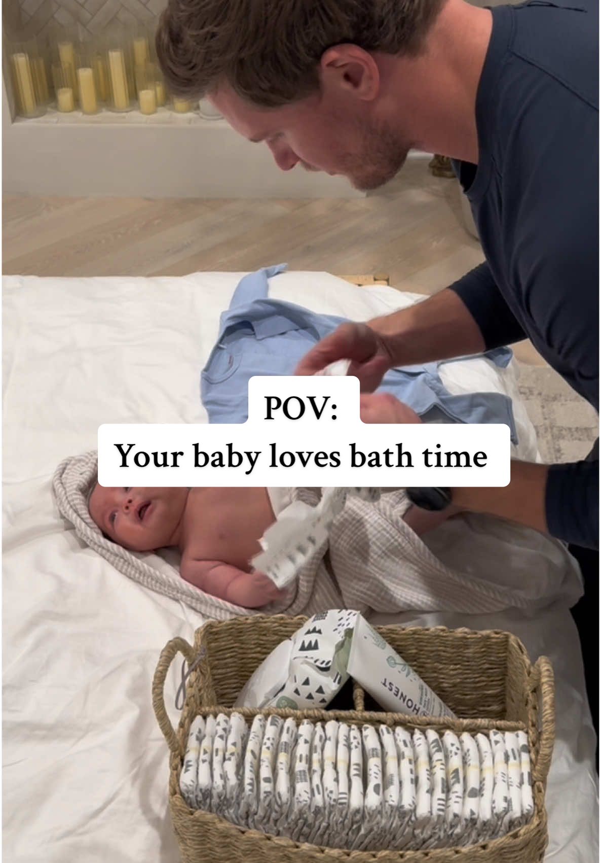 #ad My son loves his bath time and so do I ❤️ I have been using Honest products for 10+ years with all my babies and they are truly a brand that I stand behind 🫶🏼 Their sensitive skin collection works wonders for everyone in our family and can be found at Target, Amazon and Honest.com 😊 #Honest #dadlife #dad #parentlife #parent #baby #babyboy 