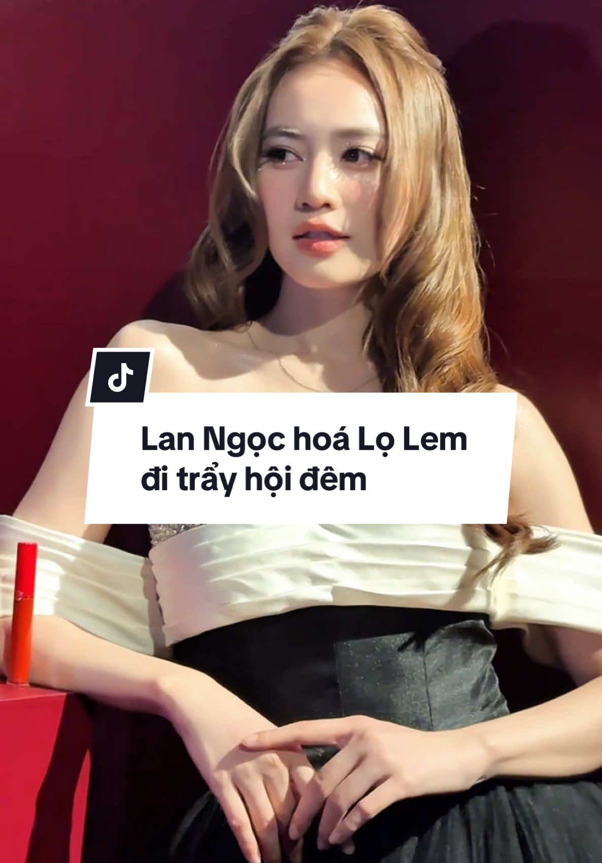 Nay cổ hoá Lọ Lem đi trẩy hội😎 @Ninh Dương Lan Ngọc  #lightontv #lightontalents #ninhduonglanngoc #vbizspotlight #trending #hot #tiktokgiaitri #showbizviet #armani 