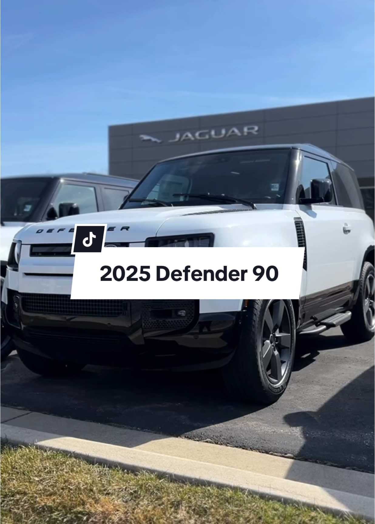 2025 Fuji White Defender 90 #defender #defender90 #landrover #suv #landroverdefender 