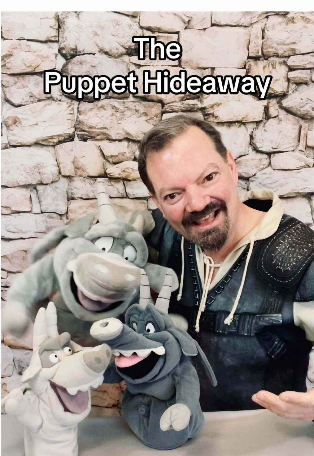 Puppet of the Day - Hugo the gargoyle from Disney’s 1996 movie The Hunchback of Nortre Dame made by Kashmier Toy Corp for the Disney stores #thepuppethideaway #giantpuppet 