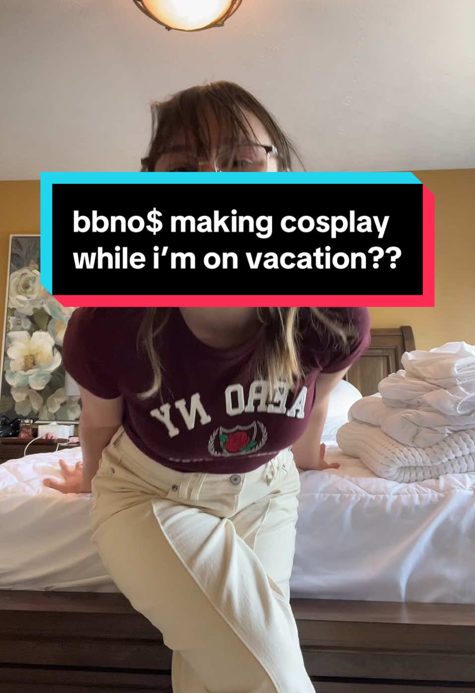 please commission me @bbno$ 🙏🏻😭❤️ #fyp #vacation #artist #bbnos #explorepage #girl #glasses #cosplay 