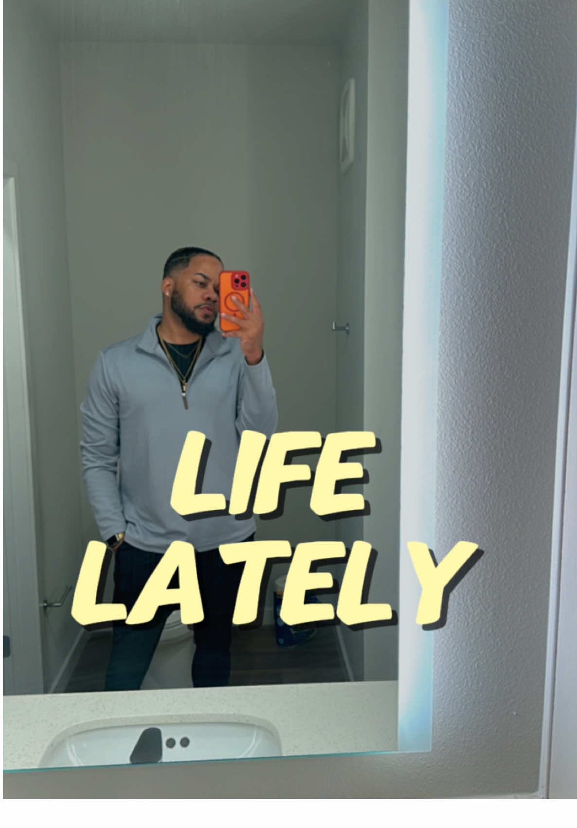 Keep Showing Up For Yourself Daily! ✨✨ • • • #contentcreator #ugccreator #fashion #style #handsome #blackmen #floridacontentcreator #blackboyjoy #travel #tampa #orlando #MentalHealth #selflove #vibes #dji 