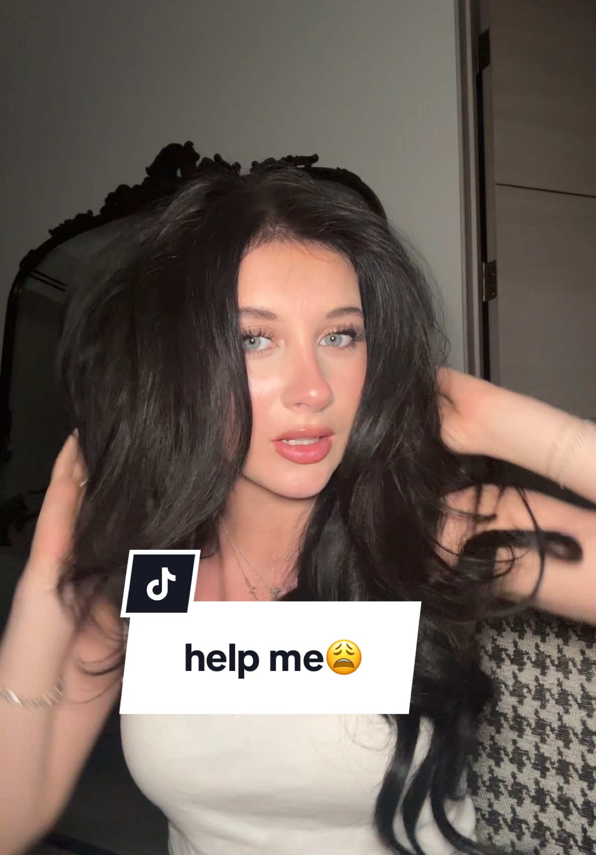I REALLY NEED TO KNOW GUYS JDJENKFENE🙏🙏😭 do i cut them?? ugh #fyp #foryou #bangs #storytime #funny #grwm #hair #hairinspo #layers 