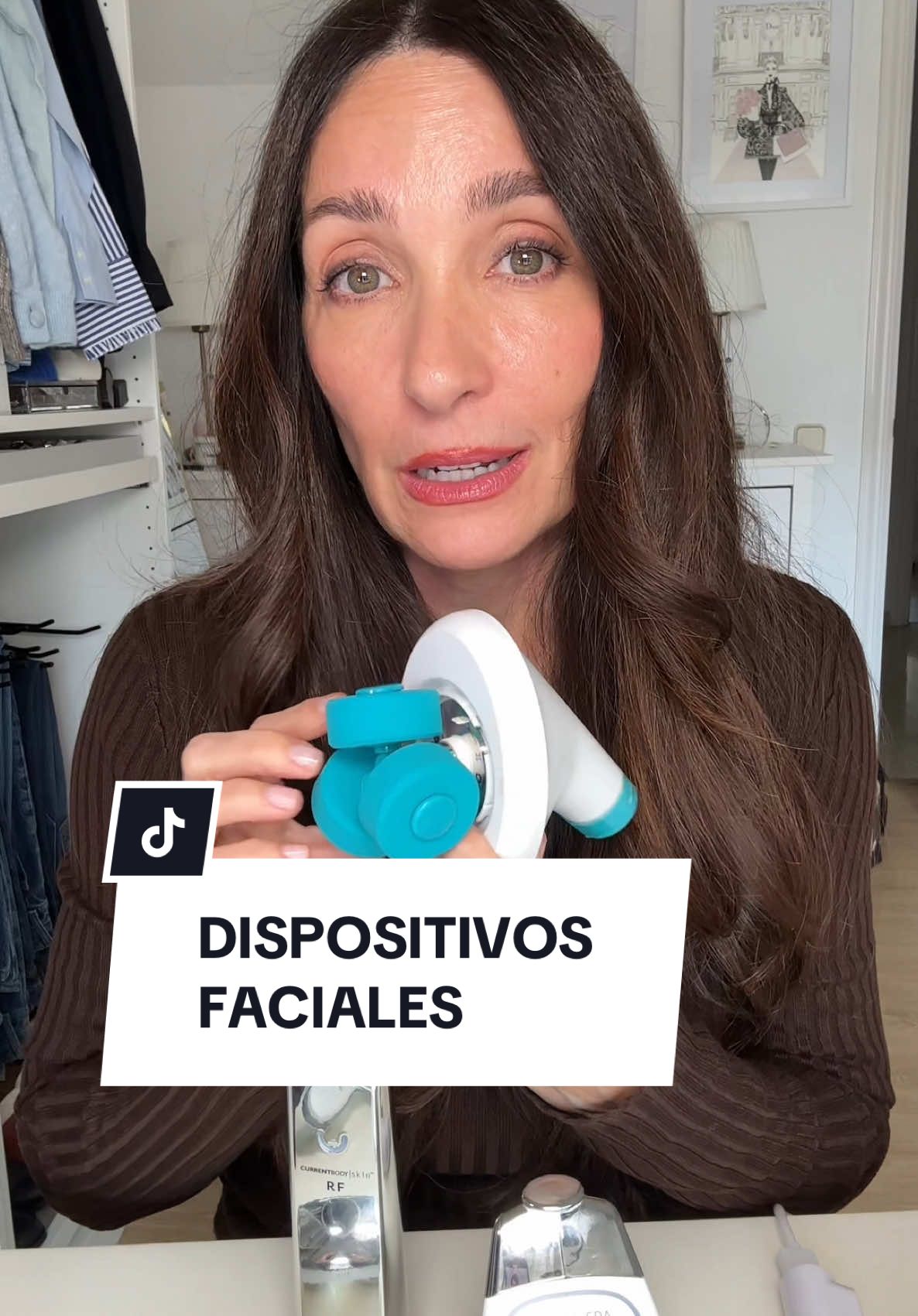 Lo que puedes tener en cuenta antes de comprar un dispositivo facial.  #pielmadura #dispositivosdebelleza #mujerde40ymas #mujeresde40 #mujeresde40ymas #glo910 @glo910 @currentbody 