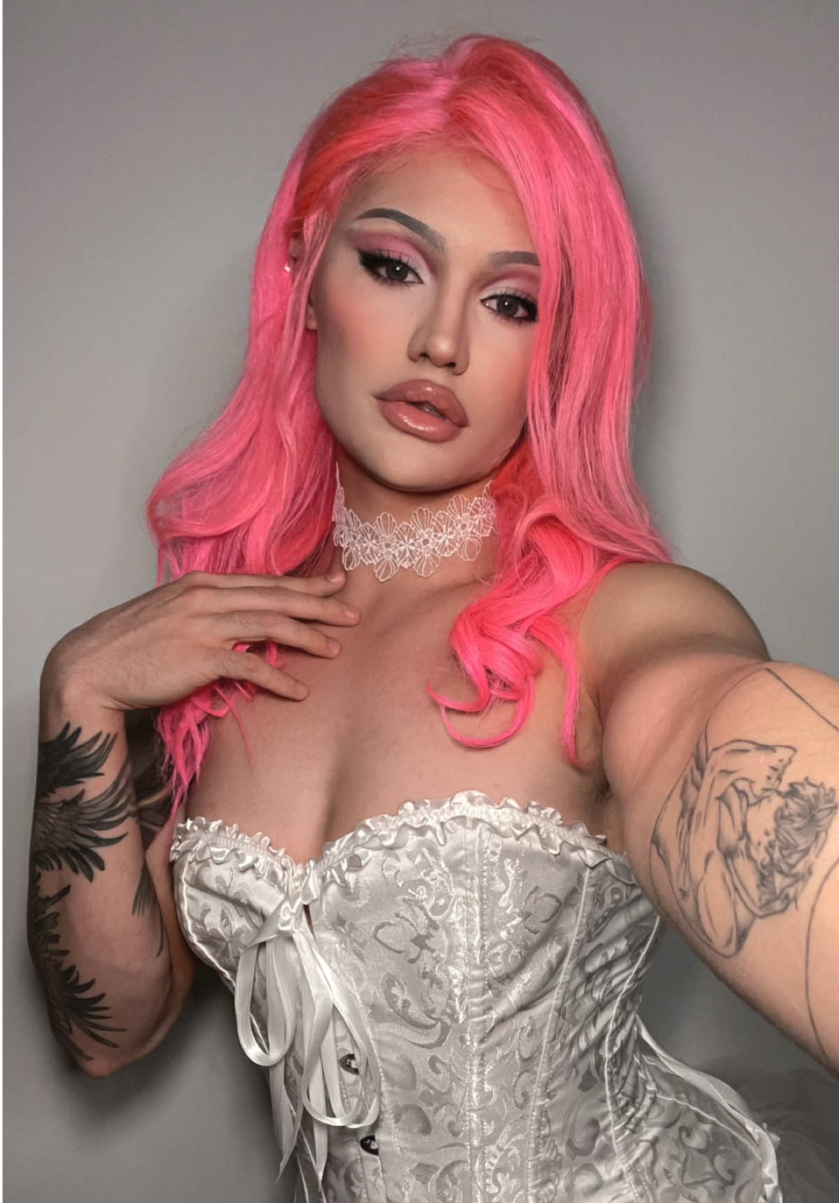 I can’t believe that was 5 years ago already 😅 maybe i should’ve practiced drag makeup at least once before going on instant influencer lol   products used: @ColourPop Cosmetics pretty fresh tinted foundation balm, flamingo pressed powder blush, Flirty talk palette, creme gel liner  #makeup #makeuptutorial #colourpop #drag #dragqueen #instantinfluencer #cppartner 