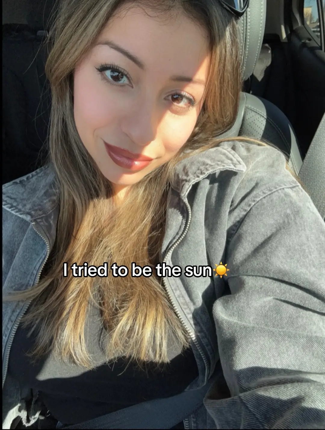 IG: ayymay 