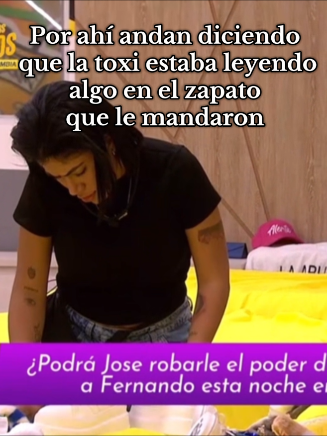 ¿Ustedes que piensan? ¿será que si? estaba viendo la marca, la talla o si estaba leyendo 🤔 #latoxi #yina #lali #emironavarro #paratiiiiiiiiiiiiiiiiiiiiiiiiiiiiiii #lacasadelosfamososcolombia #rcn #lacasadelosfamosos #polemica  #melissagate 