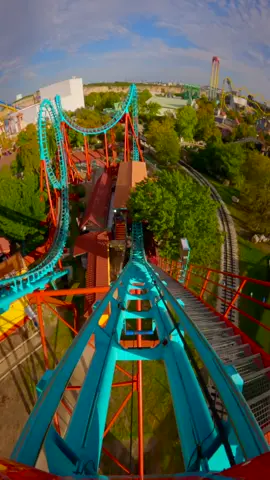 🎉 Boomerang Coast to Coaster is officially 26 years young today! 🎢✨Share your favorite photos and moments with #BoomerangCoasttoCoaster and tag us to celebrate the adventure! #26years #sixflagsfiestatexas ❤️