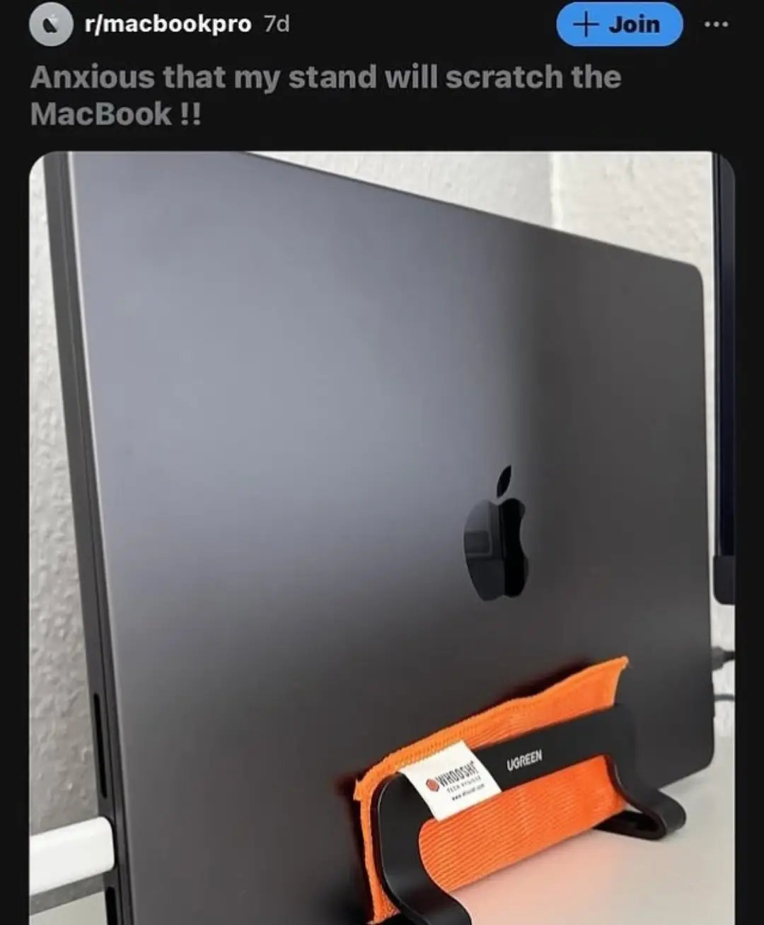 The contrasts between the MacBook Pro and ThinkPad subreddits.