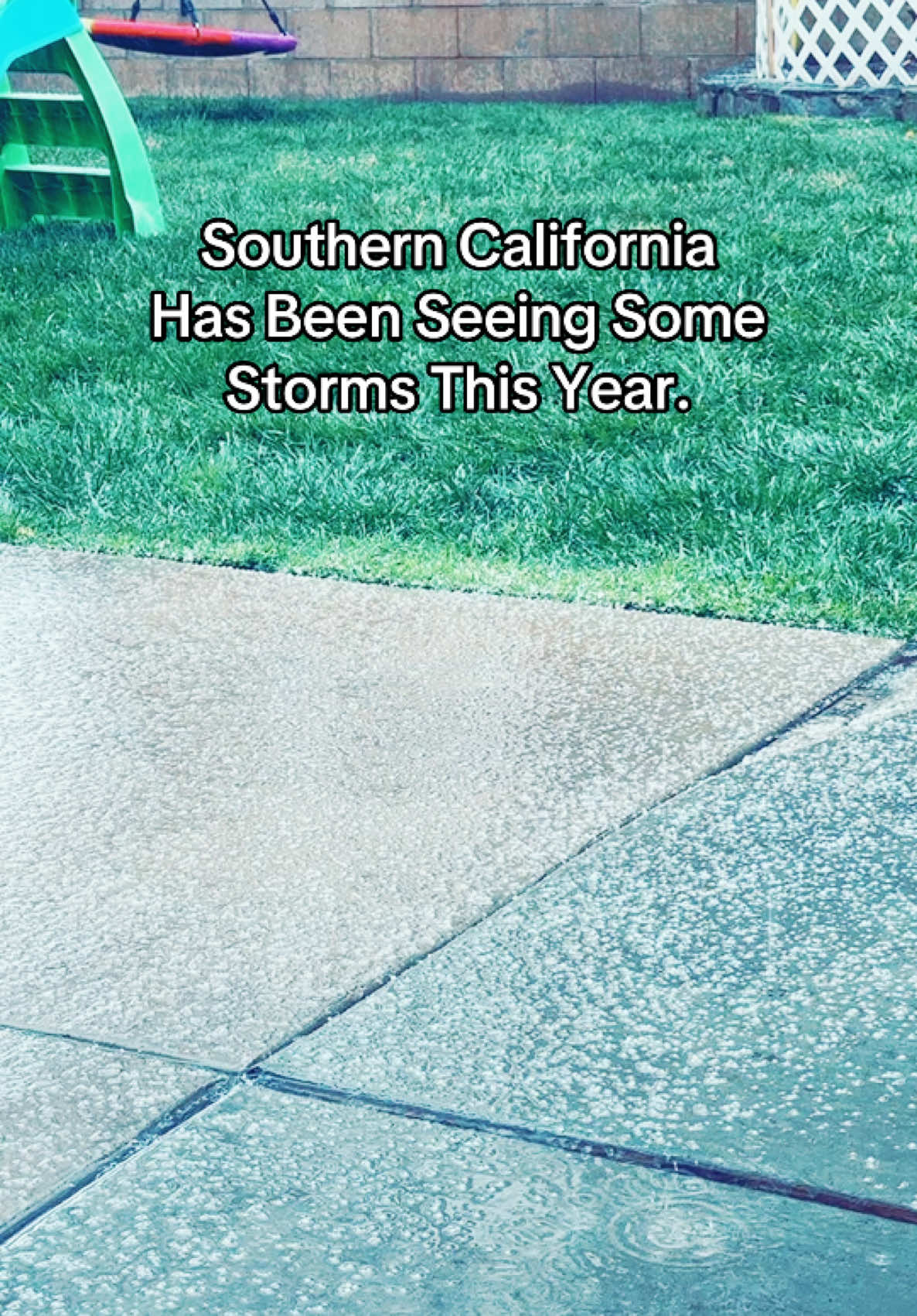 Wow! 😮 The storm ☔️ passing through Southern California right now is crazy!!!!! We have not had hail like this in a LONG TIME! 🌬️🌧️ Feels like it’s 29° right now when the last couple of weeks it’s been between 60-70° ☀️😳 Mother Nature 🌱 is not messing around.  #stormwatch #storm #southercalifornia #california #rain #hail #weather 