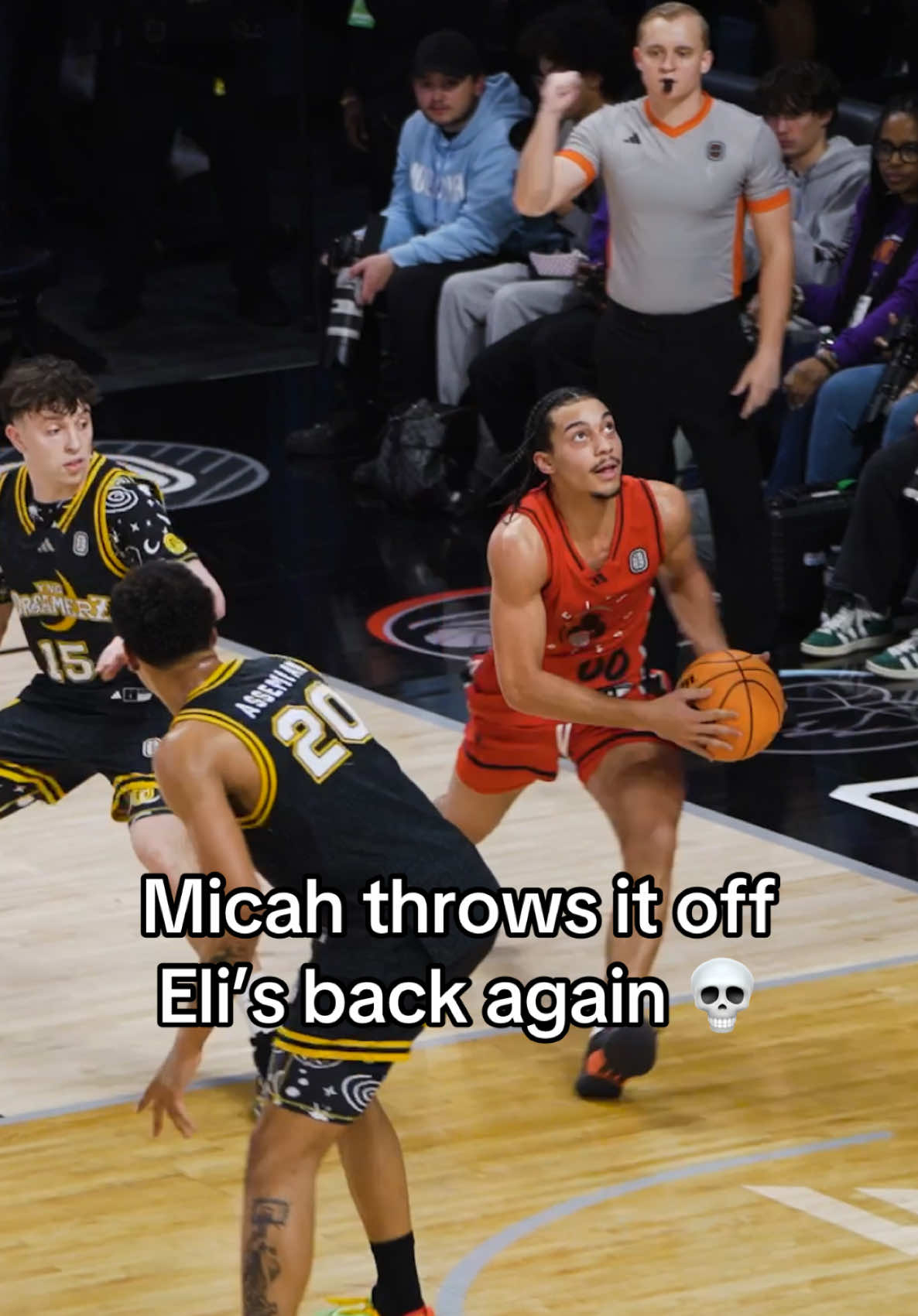 Nah Eli how you get caught twice bro 😭 @City Reapers @ote @Prime Video #otefinals #basketball #eliellis #shoutoutot 