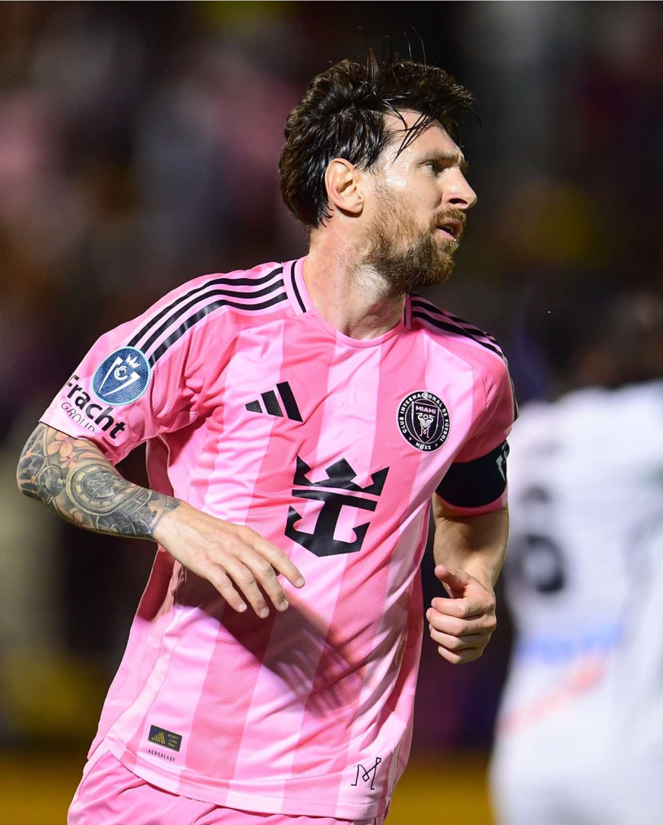 ¡GOOOOOL DE MESSI! 🤩🐐  #Concacaf #Concachampions #InterMiami #Messi 