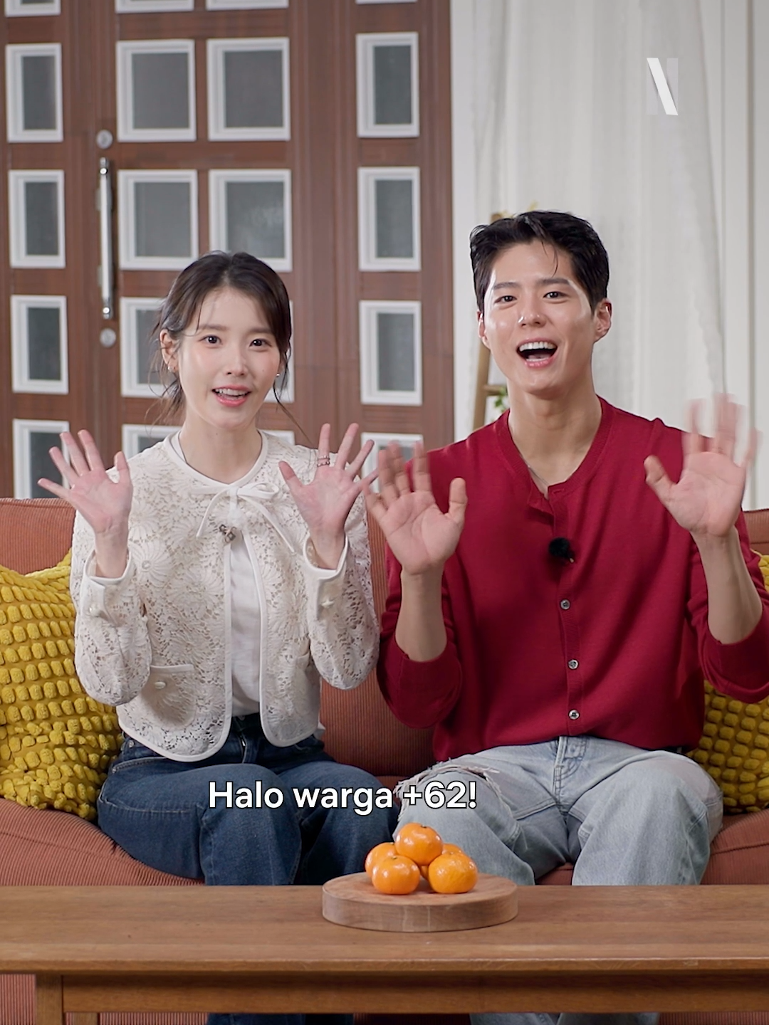 Sweet banget ya Couple Jeruk Keprok kesayangan kita 🥹🫶 Ayok lanjut maratonin kisah mereka di #drakor #WhenLifeGivesYouTangerines Volume 2  yang udah tayang di #Netflix 🍊🍊 #KDrama #RekomendasiDrakor