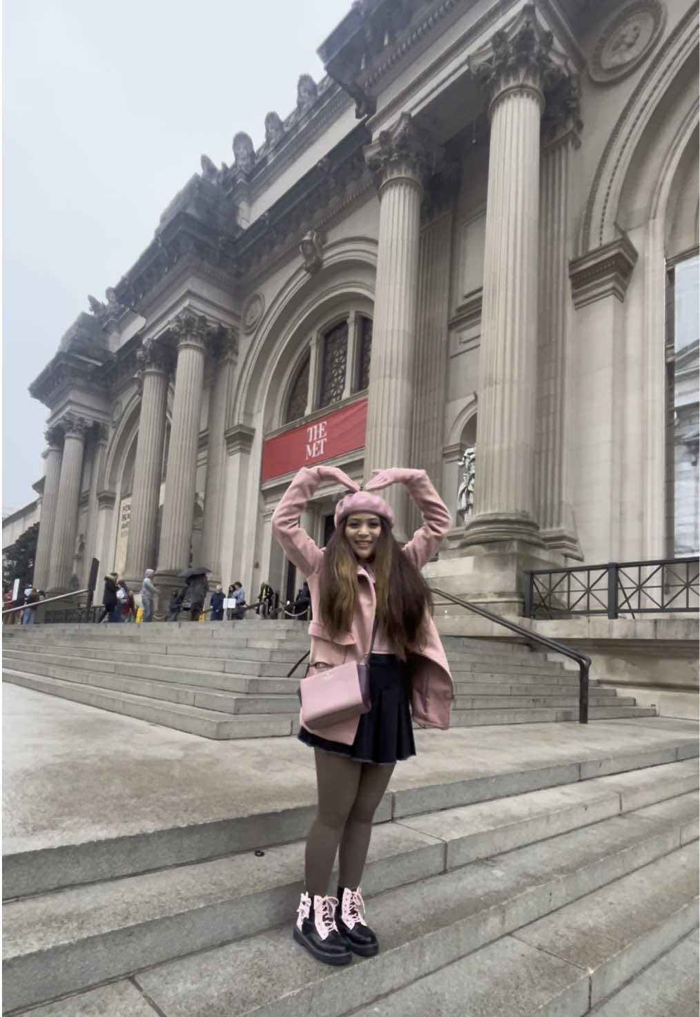 Never posted a #newyork vlog #nyc #metgala #metropolitanmuseumofart 