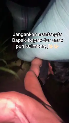 @CALLU🤘🏻 #buruhtani #petaniindonesia🇮🇩🇮🇩🇮🇩🌿🌿 #CapCut #fyfviraltiktok 