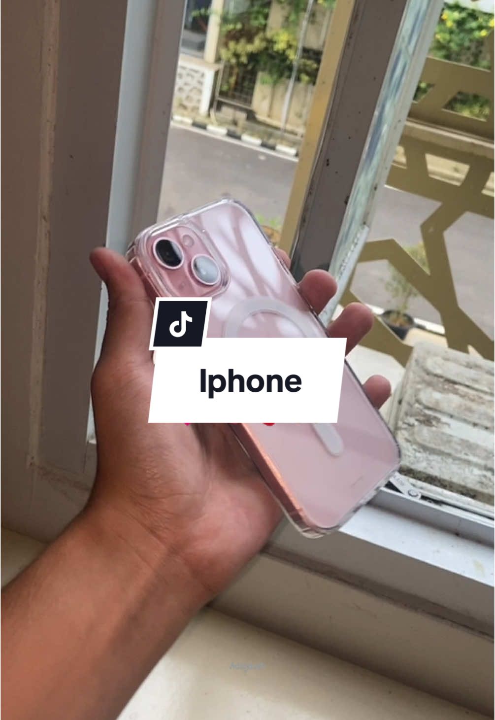 Udah difase pengen banget ini😭 #iphone15pink #iphone #iphone15 #fyp #fypシ゚ #foryou 