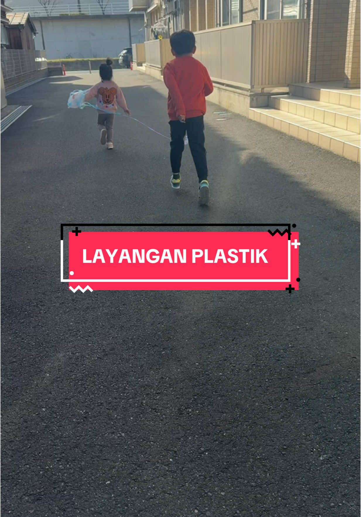 Seneng e mainan layangan plastik best mas nats bkin datu dri kelas fujigumi #masyallahtabarakallah